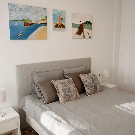 Font Rotja Apartment *
